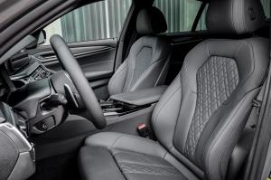 BMW 545e xDrive M Sport 2020 года 